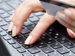 Интернет-мошенник обманул женщину на 27 тысяч гривен