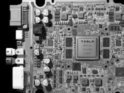 Наличие у Tesla собственных разработок позволит ей сохранять лидерство ещё несколько лет