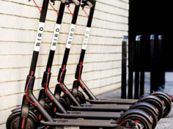 Американский производитель электроскутеров разорился из-за рекламы в Facebook