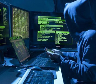 У Франції повідомляють про масштабну кібератаку на асоціацію мерів з крадіжкою даних