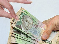 На Николаевщине замдиректора отделения «ПриватБанка» сняла деньги со счета клиентки