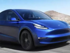 Кроссовер Tesla Model Y бесшумно проехался по немецкому автобану