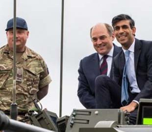 Велика Британія надасть ЗСУ спорядження, яке допоможе пережити холоди — Сунак та Воллес