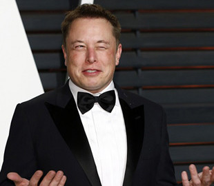 Илон Маск по-русски дал отпор россиянам: "Язык хорошо подвешен"