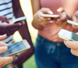 Производители дешевых Android-смартфонов продают данные пользователей