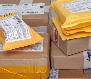 ВОЗ прокомментировала слухи об опасности посылок из Китая