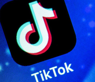 На одній хвилі з учнями. Українські вчителі, які підкорюють тікток