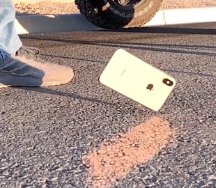 iPhone XS почти не разбивается в краш-тестах