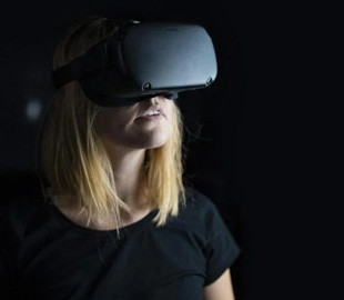 Apple продемонстрировала совету директоров почти готовую гарнитуру виртуальной реальности