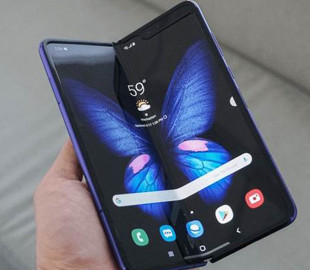 Samsung заняла почти три четверти рынка гибких смартфонов