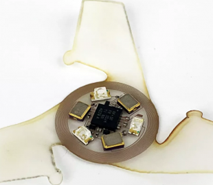 Создан самый крошечный летающий компьютер