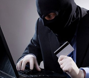 Шахрай-перевізник заволодів грішми чоловіка