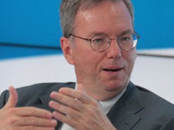 Глава владеющей Google компании Alphabet Эрик Шмидт покинул пост