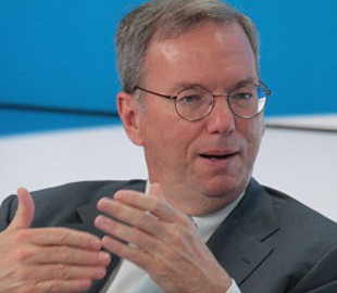Глава владеющей Google компании Alphabet Эрик Шмидт покинул пост