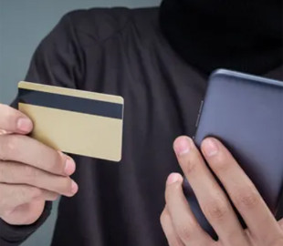 Українці продають речі в інтернеті, а потім втрачають гроші: викрито шахрайську схему