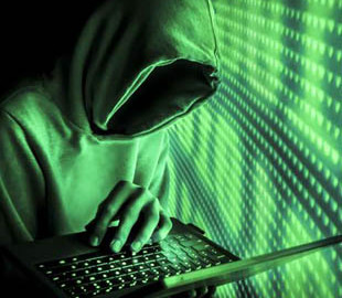 Хакер раздал людям награбленные 25 миллионов долларов