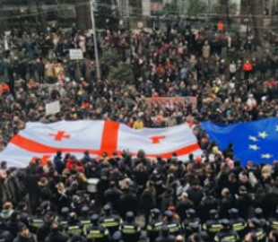 Партія влади у Грузії здивована реакцією Заходу на намір ухвалити закон про "іноагентів"