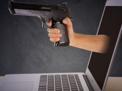 24-летний мужчина продавал огнестрельное оружие через Интернет