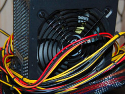 Утечка данных с изолированного ПК возможна через «поющий» блок питания