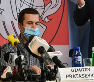 Отец Протасевича считает, что его сына били после задержания