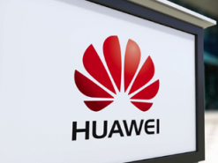 Huawei пообещала обновить 17 смартфонов до Android Q, несмотря на санкции