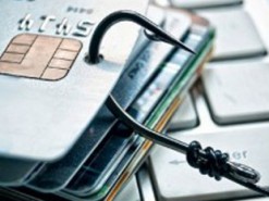 Женщина поверила смс-сообщению и осталась без 10 тысяч гривен