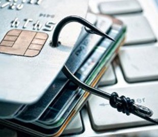 Женщина поверила смс-сообщению и осталась без 10 тысяч гривен