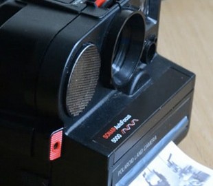 Энтузиаст переделал камеру Polaroid для печати на кассовой ленте