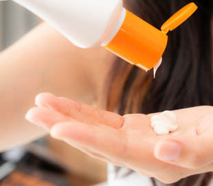 Рецепты солнцезащитных кремов из интернета грозят ожогами кожи