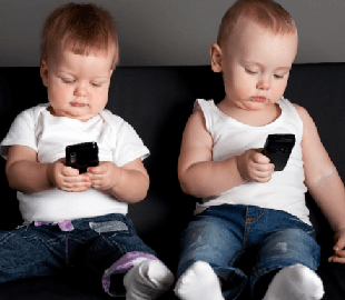 С какого возраста ребенку можно иметь свой собственный смартфон?