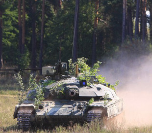 В Україні винайшли захист від дронів-камікадзе: танк витримав снаряди двох БПЛА