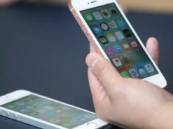 Apple распродала весь запас устаревших смартфонов iPhone SE за несколько часов