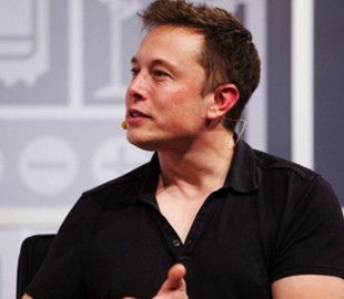 Илон Маск стал четвертым в списке богатейших людей мира по версии Bloomberg
