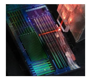 Прорив у квантових технологіях. Дослідники створили надтонкий чип для комп’ютерів майбутнього