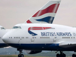 Авиалайнеры Boeing 747 всё ещё получают регулярные обновления ПО на дискетах