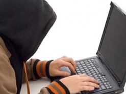 Пятьдесят украинцев ежедневно попадаются на крючки интернет-мошенников