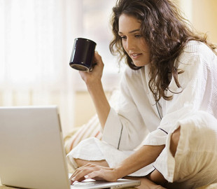 Новая реальность: американцы согласны на сокращение зарплаты ради удаленной работы