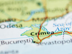 У президента Зеленского рассказали о количестве обращений в чат-бот для крымчан