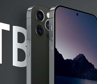 Apple випустить рекордний iPhone