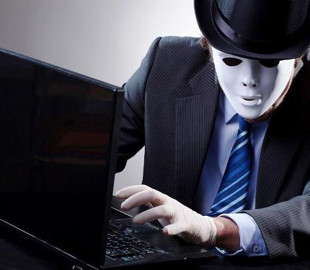 Інтернет-шахраї ошукали жінку на 20 тисяч гривень