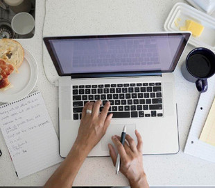 Минздрав хочет перевести на удаленную работу всех, кто может работать из дома