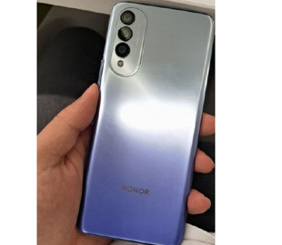 Опубликовано живое фото смартфона Honor X20