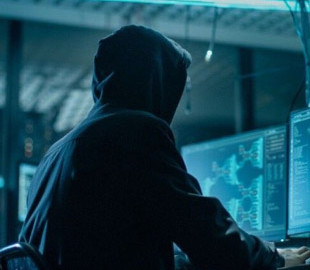 Киберполицейские и волонтеры блокировали более 35-ти российских сайтов