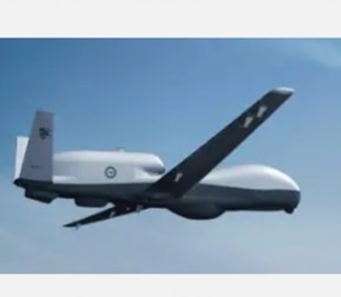 Розробники Northrop Grumman представили розвідувальний дрон MQ-4C Triton