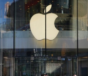 Змусили. Apple відкликає партію iPhone з магазинів Німеччини