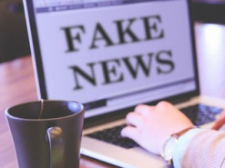 Работает "маленькая армия ботов": в сети фиксируют значительный рост количества дезинформации о коронавирусе