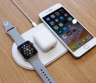 Apple отказалась от беспроводной зарядки