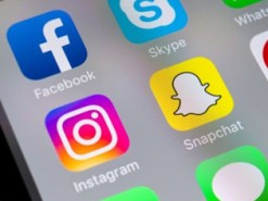 Британец запретил девушке пользоваться соцсетями и попал в тюрьму