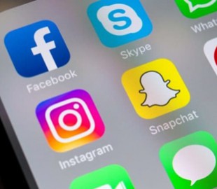 Британец запретил девушке пользоваться соцсетями и попал в тюрьму