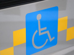 Волонтеры из Украины и Швейцарии создали платформу для помощи людям с инвалидностью